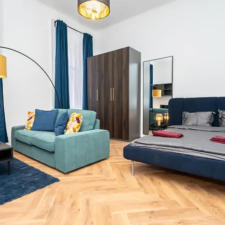 Gozsdu Court La Fontaine Apartment Budapest Exterior photo
